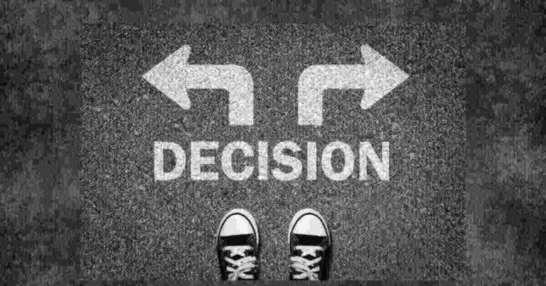The value of being still before a big decision